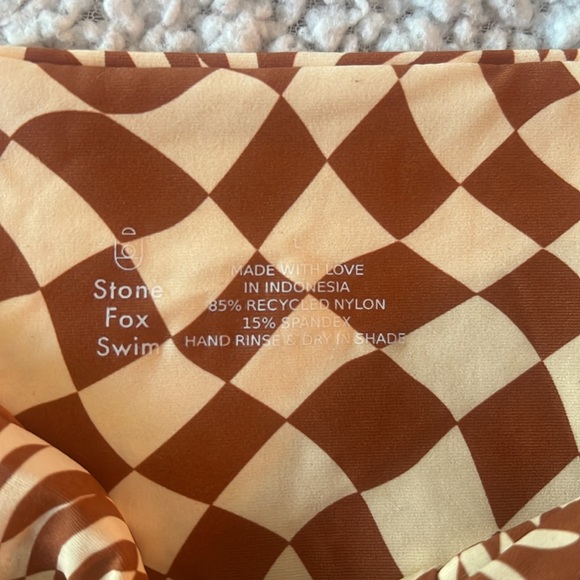 Stone Fox Swim LeLe Top L - Picture 2 of 2